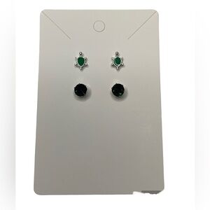 Green turtle earring set